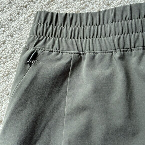 Columbia Women’s Olive Green Track Pants Size XS - Picture 2 of 12